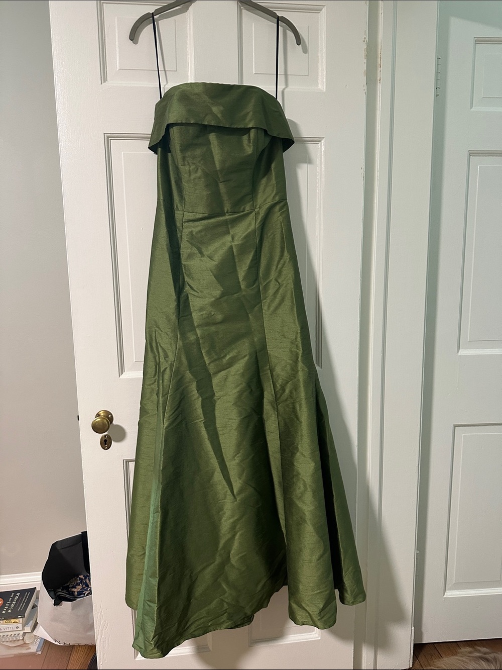 Lula Kate Eva top trumpet bottom size 4 shantung silk greenery